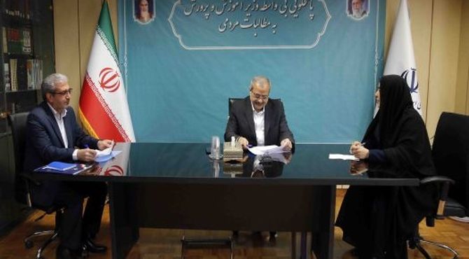 دیدار چهره به چهره فرهنگیان با وزیرآموزش و پرورش در آستانه هفته معلم 