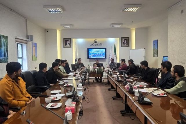 نشست هم‌اندیشی دبیران کانون‌های فرهنگی و انجمن‌های علمی پردیس آیت الله خامنه‌ای گرگان