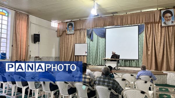برگزاری دوره آمورشی طرح اندیشه اسلامی «دانا» در اشکذر