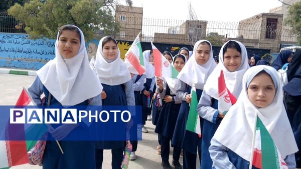 بازگشایی دبیرستان میثاق منطقه تبادکان