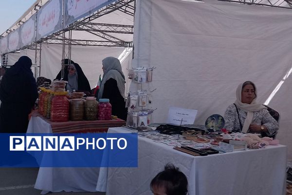 جشنواره فرهنگی و بومی محلی و نمایشگاه دستاوردهای روستائیان بخش کهریزک 