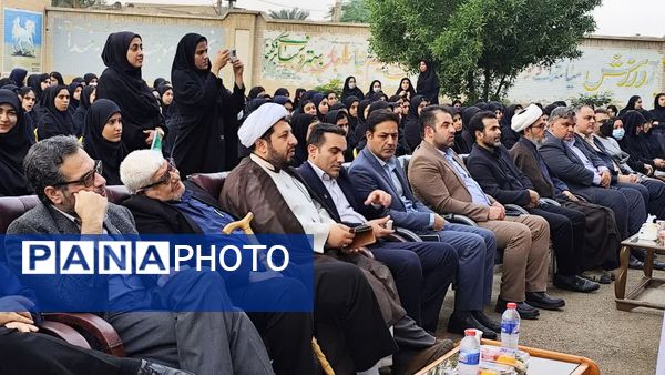 نواختن زنگ هفته کتاب و کتابخوانی در کارون