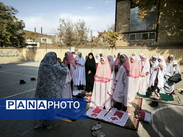 خواندن نماز باران در دبستان دخترانه شطیطه2