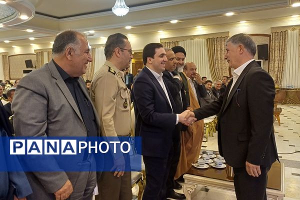 هفدهمین جشنواره مجمع خیرین مدرسه‌ساز شهریار در تالار شباهنگ شهریار برگزار شد 