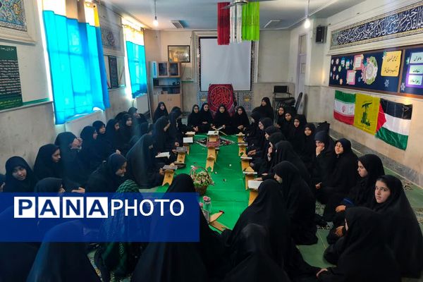  محفل انس با قرآن در ایام فاطمیه 