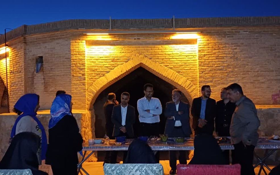 جشنواره غذاهای محلی و سنتی در زرقان