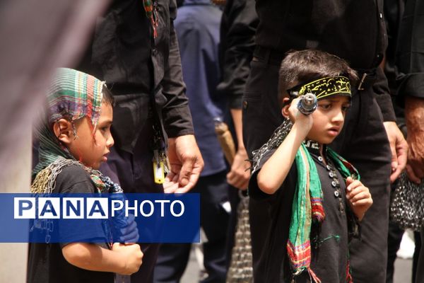 عزاداری عاشورای حسینی در گرمای سوزان بم