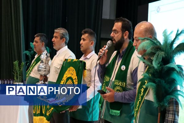 تجلیل از طلایه‌داران برتر تعلیم و تربیت ، آیین تقدیر از معلمین نمونه شهرستان پاکدشت 