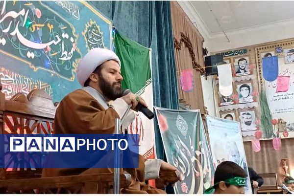 اعتکاف دانش‌آموزی در زرقان