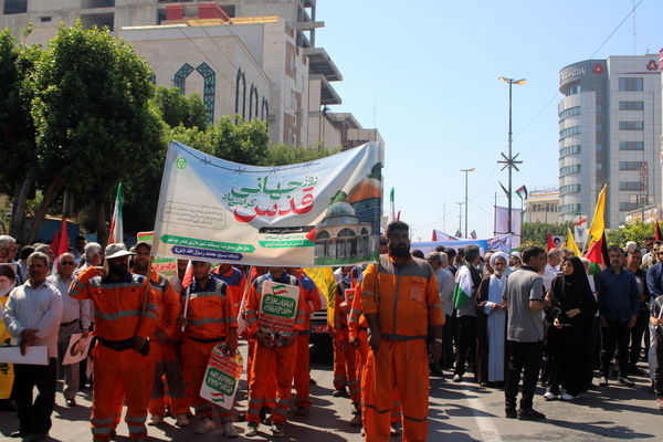 حضور حماسی بوشهری ها در دفاع از مظلومیت مردم غزه در راهپیمایی روز قدس ( 1 )