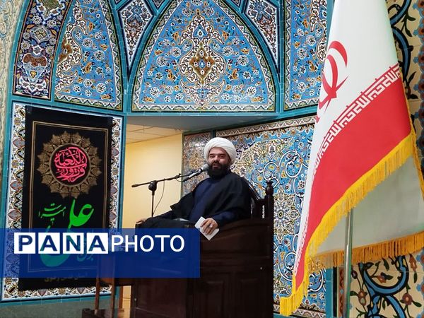 مراسم احیای شب های قدر در آرامگاه شهید سید حسن مدرس (ره) شهرستان کاشمر 