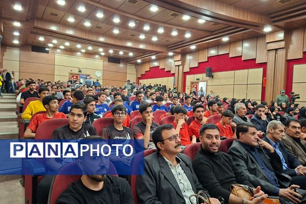 تقدیر  از مقام‌آوران المپیاد، پارالمپیاد و استعدادهای برتر ورزشی شهرستان شهریار