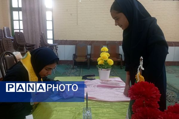 انتخاباتی با شکوه در دبیرستان نرجس یک