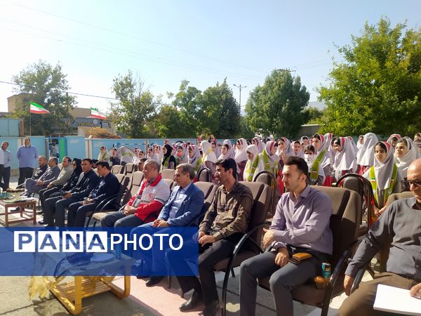 مراسم شور عاطفه‌ها در دبستان شهید رضایی شهرستان ایوان