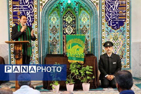 پرچم متبرک امام رضا (ع) در جشن ولادت امام رئوف در مسجد امام حسن عسکری (ع) بجنورد 