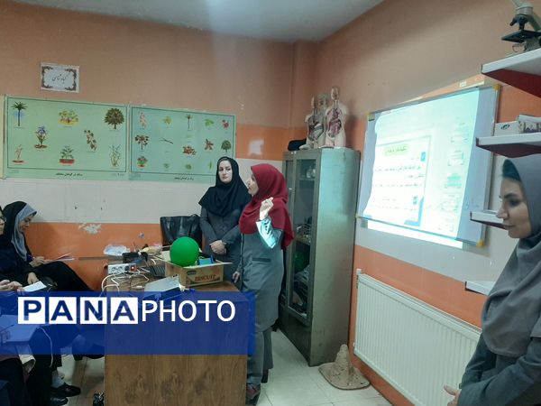 تجربه‌های نوین برای آموزگاران در کارگاه علوم و آزمایشگاه 