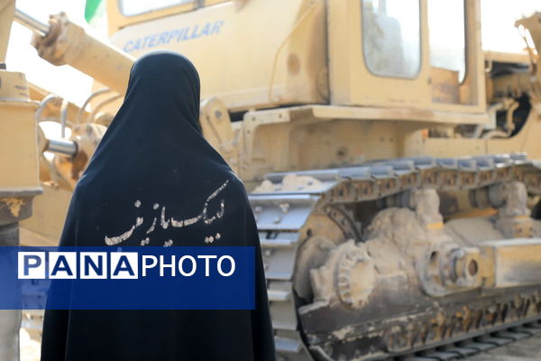 حال و هوای دختران هنرستانی قم در بازدید از یادمان‌های عملیاتی جنوب کشور