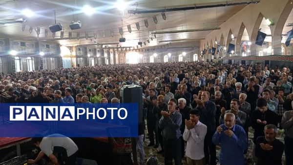 حضور پرشور مردم در نماز جمعه یاسوج