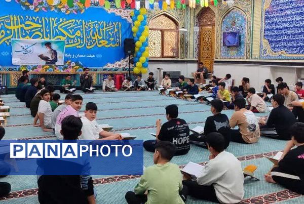 اعتکاف نورانی دانش‌آموزان بهبهان