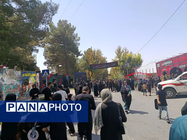 مراسم جاماندگان اربعین در شهرستان نیشابور همراه با برنامه های متنوع برگزار شد 