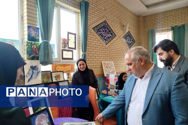 افتتاحیه مسابقات فرهنگی‌هنری «امید فردا» در مدرسه شاهد منتصرین ورامین