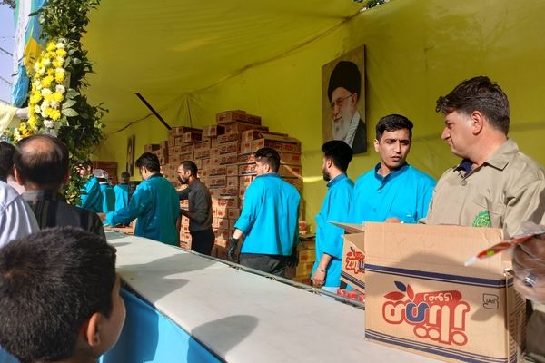 موکب بزرگ شرکت نان قدس رضوی در روز شریف ولادت امام رضا (ع)