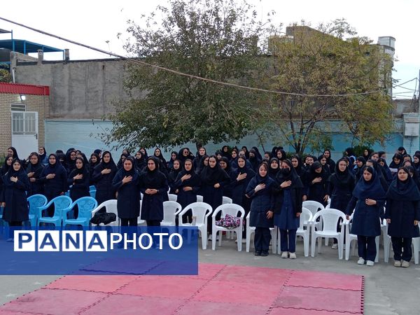 المپیاد‌ ورزشی درون مدرسه ای در دبیرستان فاطمیه