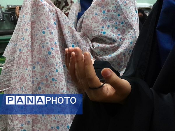 برگزاری محفل قرآنی در مدرسه‌ نمونه دولتی سعدی شهرستان برخوار