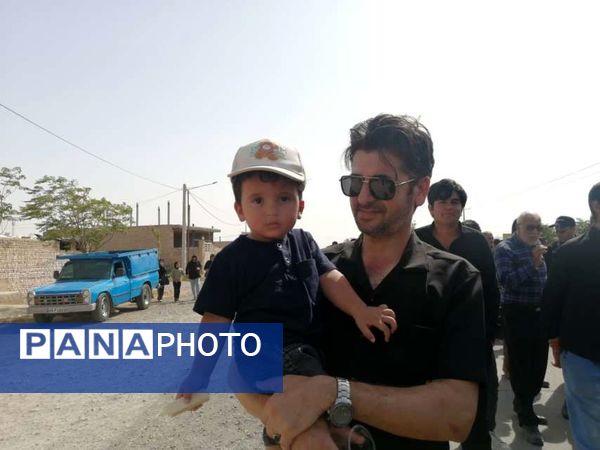 حضور پررنگ کودکان و نوجوانان روستای نقاب در همایش بزرگ عاشورای حسینی