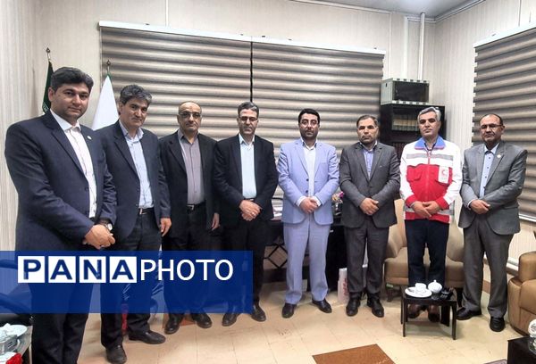 آیین سپاس مربی در آذربایجان شرقی