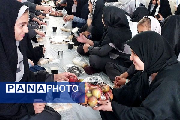 مراسم سوگواری ایام فاطمیه در دبستان موسی‌بن‌جعفر(ع) بهارستان‌دو