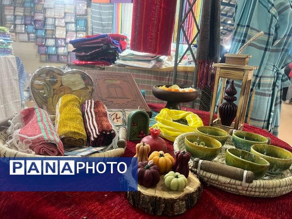 برپایی نمایشگاه یلدای ایرانی در شهرکرد