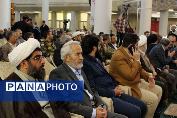 شانزدهمین پاسداشت ادبیات جهاد و مقاومت همراه با انتشار تقریظ رهبری بر کتاب «پاییز آمد»