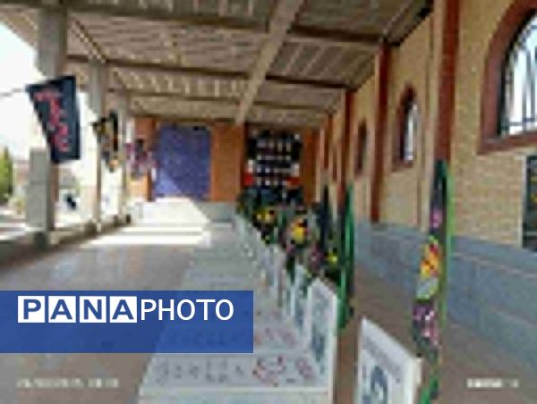 میثاق استاندار و مسئولان استانی با شهدا در سفر به زرقان