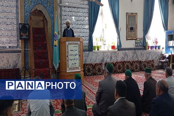 اقامه نماز جمعه در هفته دفاع مقدس  در شهر بار نیشابور