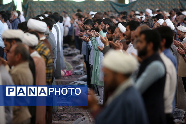 اقامه نماز عید سعید قربان در مصلای قدس قم
