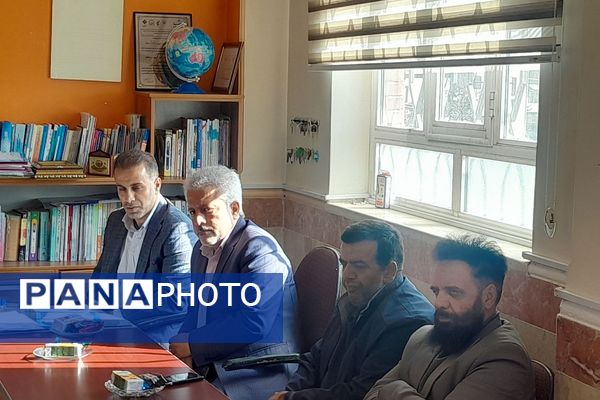 مانور سراسری زلزله در دبیرستان شهید محمدجواد باهنر دماوند