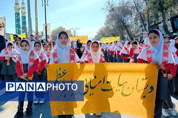 راهپیمایی روز ۱۳ آبان در شهرستان سملقان