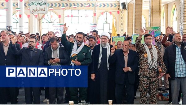 اجتماع بزرگ بسیجیان شهرستان بن 