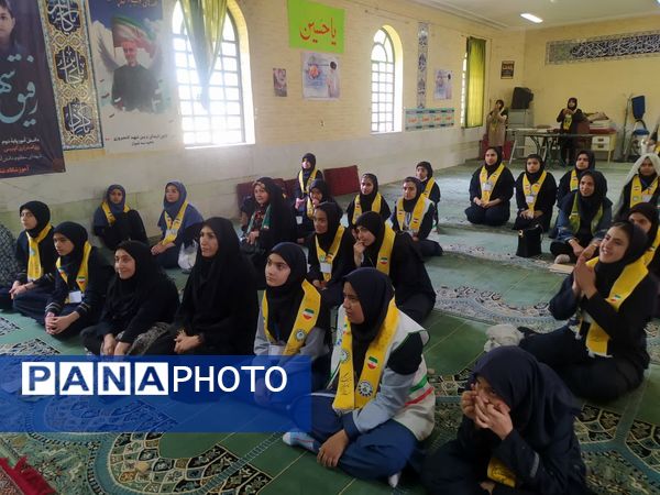 اردوی مهارتی تشکیلاتی پیشتازان دختر مقطع متوسطه اول ناحیه سه شیراز 