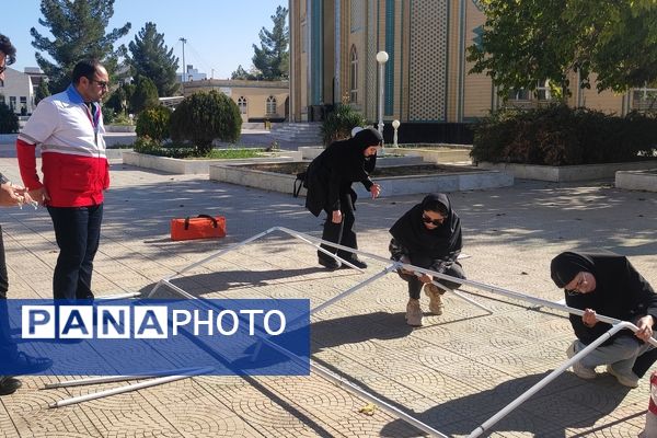 برپایی کارگاه آموزشی اسکان اضطراری هلال احمر در دانشگاه آزاد شیروان