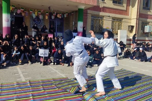 مسابقات ورزشی دانش‌آموزی در شهرستان مرودشت