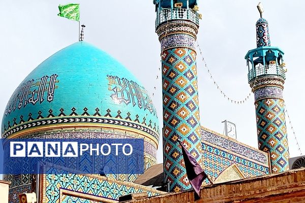 کاشمر در برگریزان پاییز