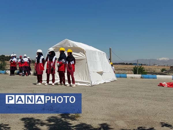 حضور دانش‌آموزان فیروزکوهی در دوازدهمین دوره المپیاد آماده دادرس