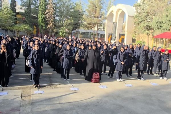 آغاز سال تحصیلی جدید با شعار "توسعه عدالت برای ایران برای مدرسه"