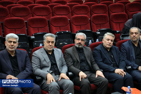 نشست مدیران وزارت آموزش و پرورش با اعضای کمیسیون آموزش مجلس