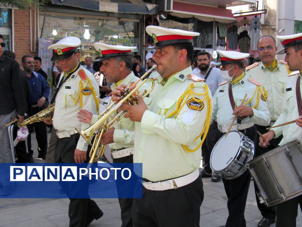 خروش بی‌نظیر سنندج در بدرقه شهید آسمانی رضا بسطامی