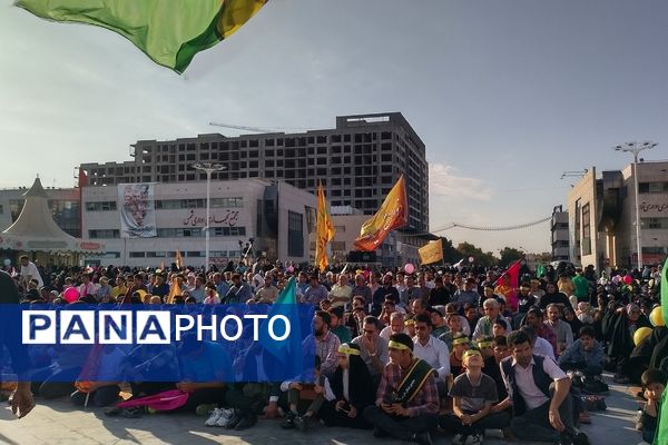 جشن مردمی بیعت به‌مناسبت اغاز امامت حضرت مهدی (ع)