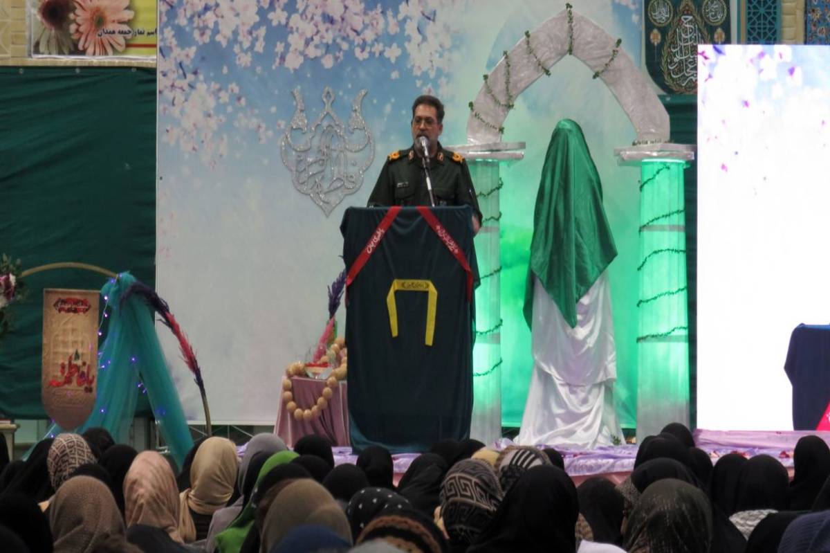 بانوان فاطمی ستون‌های استقامت و هویت تمدنی ایران‌اند