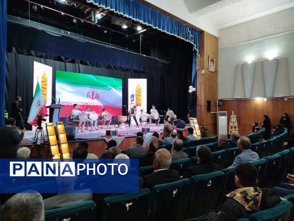 همایش «خشت های بهشتی»در کاشمر